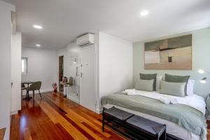 ESTRELA RIVERSIDE STUDIOS by Homing