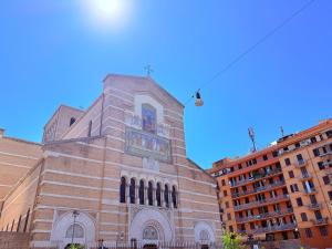 Bright house in the heart of Rome