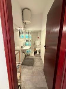 OCEAN VISTA Beachfront Apartment Near Airport-B3