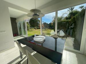 Ground-floor apartment with garden and pool- Benalmádena