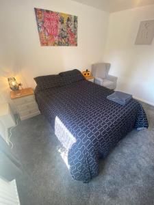 5 Star Large Double Room in Hull with Free Parking & WIFI