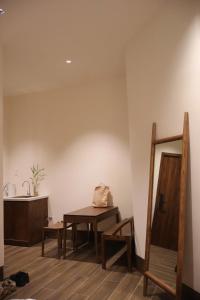 Shine Home