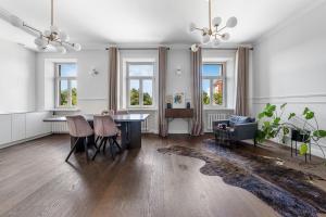 Stylish and Spacious apt in Old Town of Vilnius VS