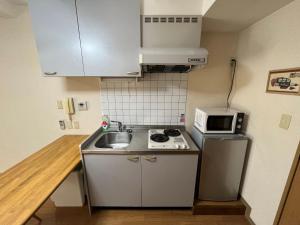 R302 About a 3minute walk from JR Nishi-Ogikubo St,