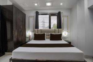 Hotel O By OYO Celebration Home