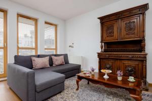 Wilanów Charming Apartment with Free Parking by Noclegi Renters