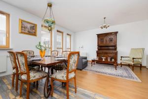 Wilanów Charming Apartment with Free Parking by Noclegi Renters