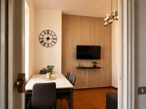 District Station Apartment - Città Alta View