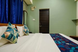 FabHotels Ravelle
