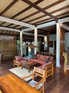 Ubud Song broke villa