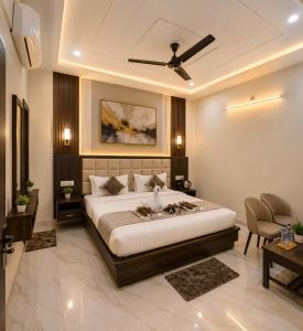 Hotel A-Abhinandan Palace Near Ram Mandir
