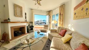 3 Bed Villa 400m from Burriana Beach, Private Pool