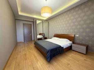 Cozy Apartment On Rustaveli X