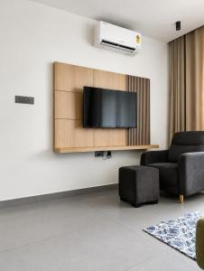 Iris Villa 1