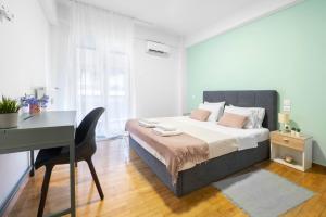 2 Bdr Apt in Vibrant Pangrati-walk to Syntagma