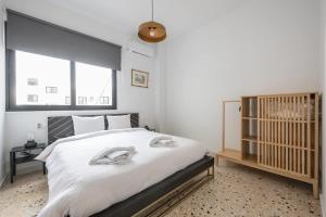Zen Spacious, Psirri