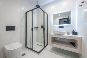 Zen Spacious, Psirri