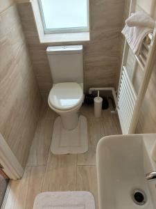 Lovely 3 Bedroom Flat In Sutton
