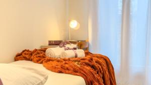 Velvet Suite by Ca-Sa Check