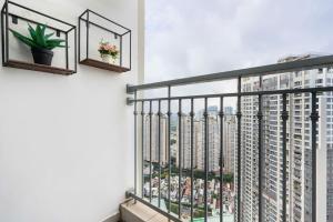 Vinhomes Central Park - Landmark 2