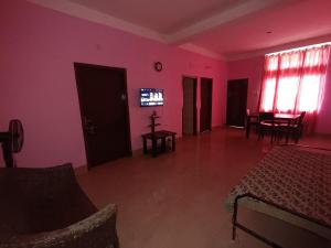 Oikia Stay
