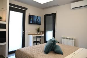 Kleos Luxury Rooms