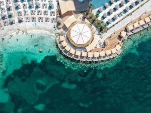 Azora Beach Hotel