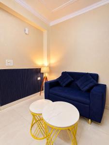 Book N Go Luxe Stay Near Qutub Minar - Hauz Khas