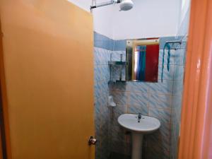 DeroS Apartment