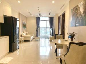 Vinhomes Central Park - Landmark 2