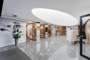 Global Park Superior Studio by BookingHost