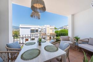Stylish luxury apartment in Nueva Andalucia