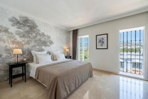 Stylish luxury apartment in Nueva Andalucia