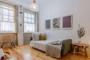 Historic Se Apartment Prime Location by HostWise