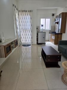 Cozy High-Rise Pad Minutes to Kovalam Beach
