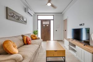 Casa Claudia by Asola Property