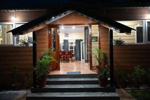 Iktara Inn Homestay Ghorakhal, Best Homestay Near Kainchi Dham, Nainital