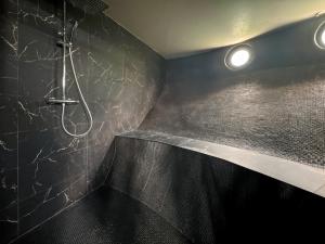 Oscar Neimeyer Suite