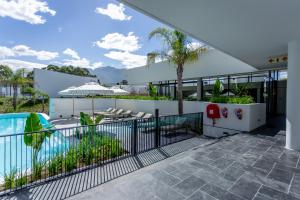 Arbour luxury