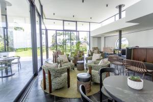 Arbour luxury