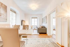 Charles Bridge Royal Apartment