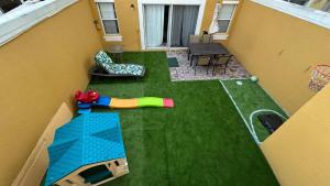 Upstay - Pet-Friendly Resort Townhouse w Patio