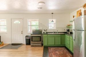 Tiny Home Near Stephen F Austin