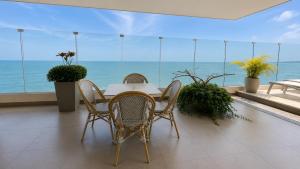 Spiaggia, Playa Privada, Rooftop Infinity Pool