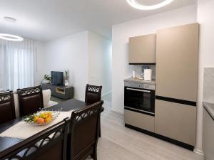Ami Modern 2BR Apartment