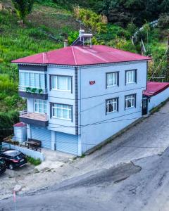 Güner Home