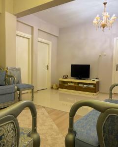Güner Home