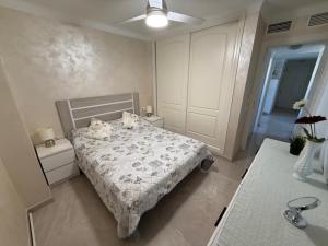 Clubrent - Edf Topacio 4, en la playa, garaje
