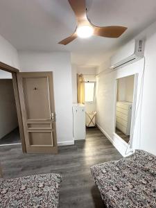 Great 2BR Apartment with 4 min walk everywhere