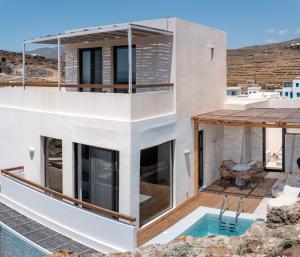 Villa Xýlo Tinos Private Pool & Sea View